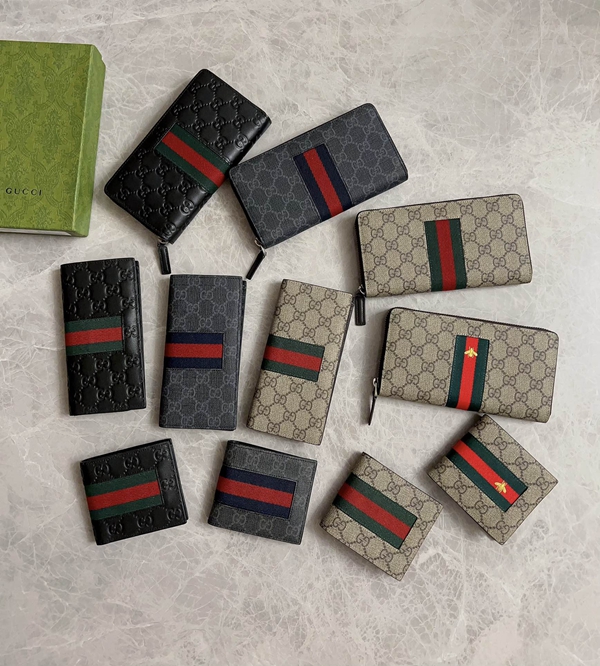 グッチ財布 レプリカ着用イメージ